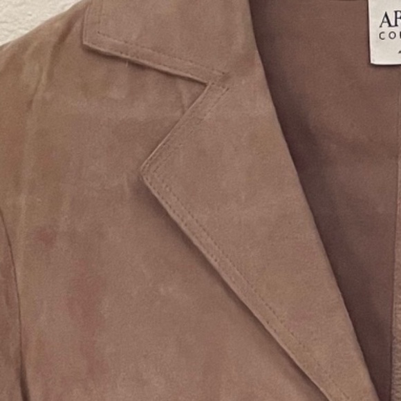 Vintage Armani Collezioni Vera Pelle/Suede Cropped Rushed Top/Jacket - Picture 3 of 12